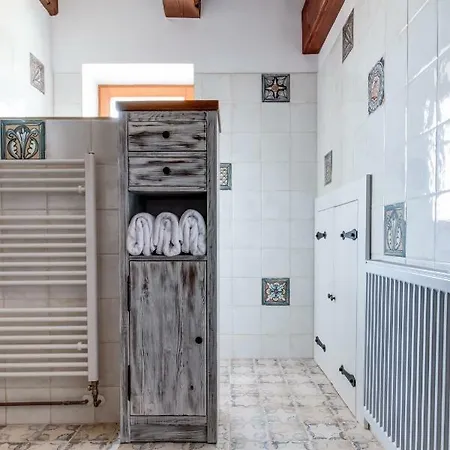 Roubenka Flora Prosec Vysocina Lodge *